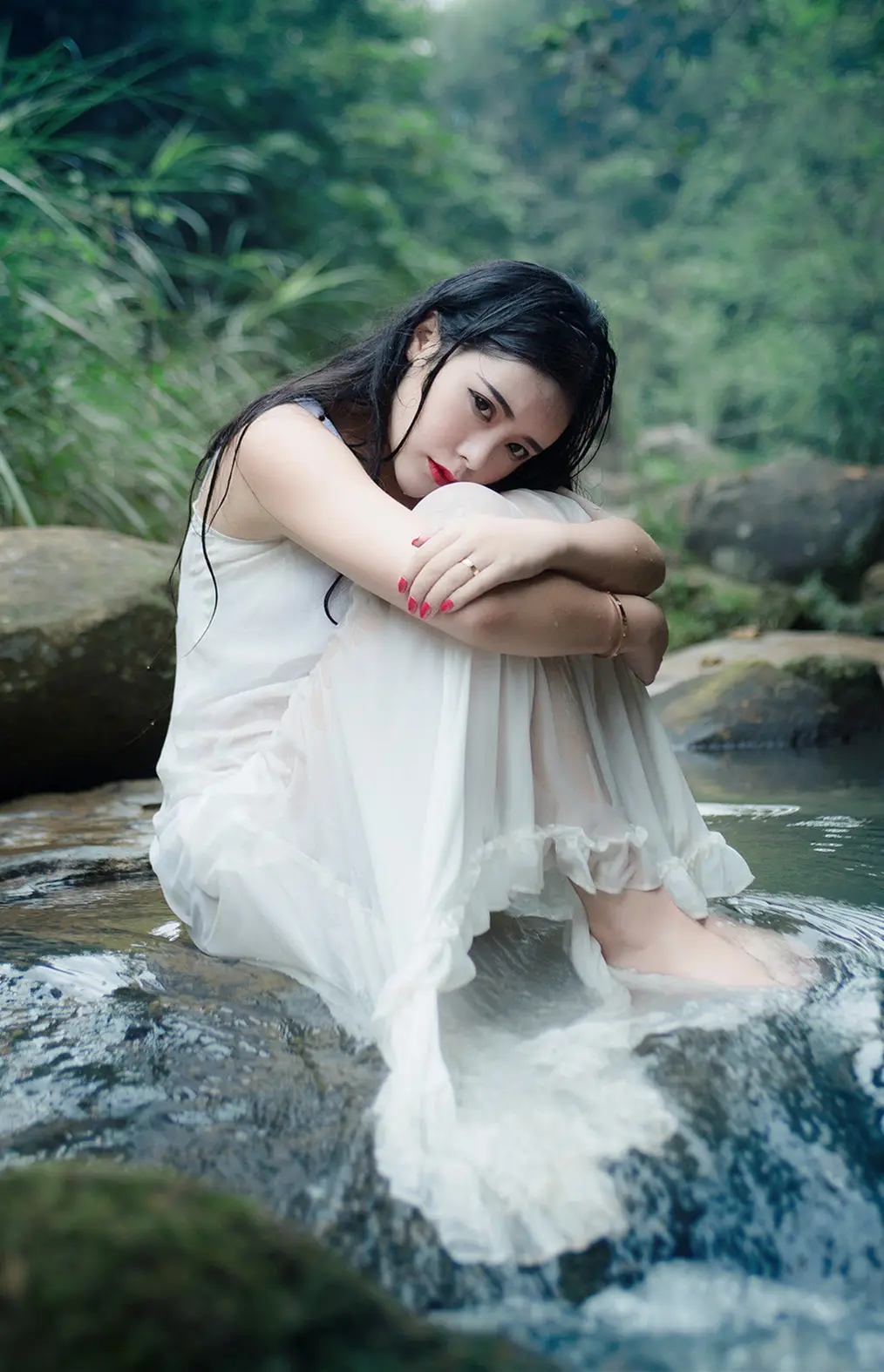 怒江郑州高端私人伴游小野梨子