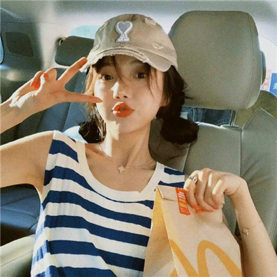 怒江伴游女生铎忆柏的资料