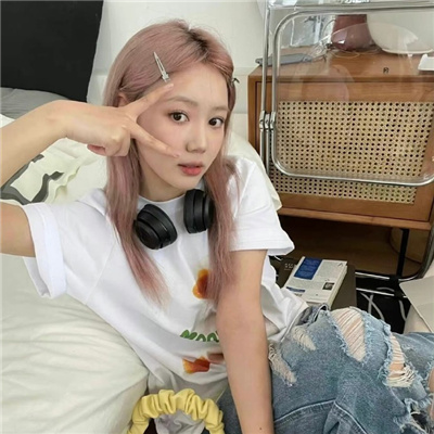 怒江伴游女生左惜筠的资料