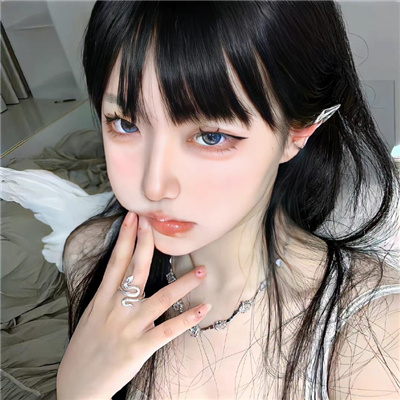 怒江伴游女生孛安春的资料